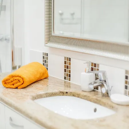 Rento - Vaci Utca Apartmán *